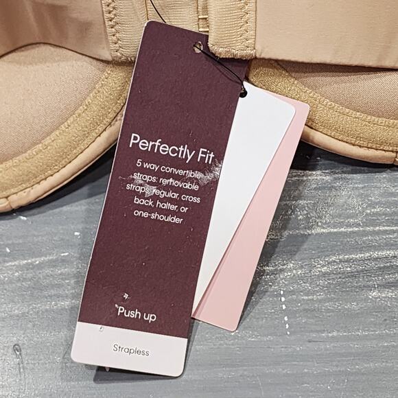 Calvin Klein Strapless Push-Up Bra 36DD Underwire Naked Glamour QF5677 Beige - Picture 10 of 11